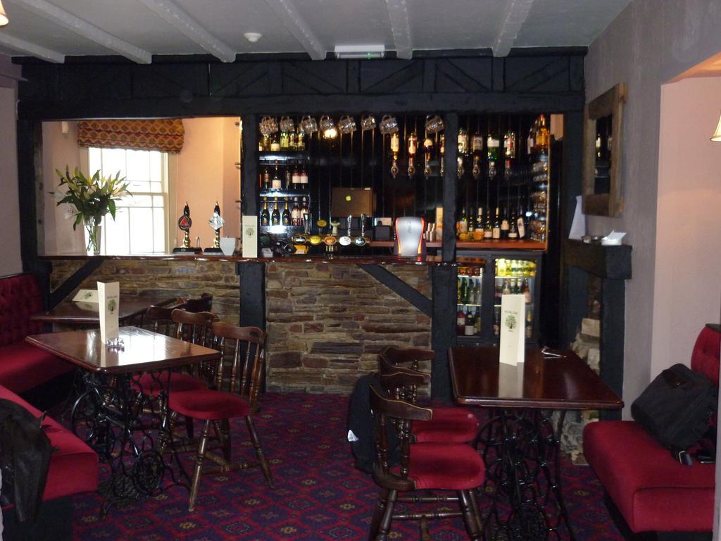 Royal Oak Inn Lostwithiel Exterior foto